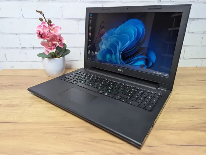 Ноутбук Б-клас Dell Inspiron 15 3000 / 15.6" (1366x768) TN / Intel Core i3-4005U (2 (4) ядра по 1.7 GHz) / 8 GB DDR3 / 128 GB SSD / Intel HD Graphics 4400 / WebCam б/в - зображення 7