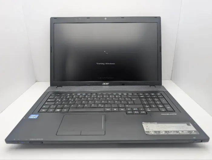 Ноутбук Acer TravelMate 7750 / 17.3" (1600x900) TN / Intel Core i3-2350M (2 (4) ядра по 2.3 GHz) / 6 GB DDR3 / 250 GB HDD / Intel HD Graphics 3000 / WebCam / DVD-ROM б/в - зображення 3