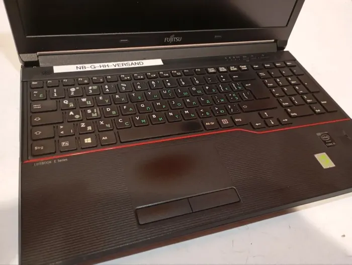 Ноутбук Б-клас Fujitsu LifeBook E554 / 15.6" (1920x1080) IPS / Intel Core i5-4210M (2 (4) ядра по 2.6 - 3.2 GHz) / 8 GB DDR3 / 160 GB SSD / Intel HD Graphics 4600 / WebCam / DVD-RW б/в - зображення 7