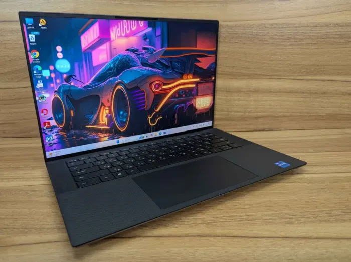 Мобільна робоча станція Dell Precision 5560 / 15,6" (1920x1080) IPS / Intel Core i7-11850H (8 (16) ядер по 2,5 - 4,8 ГГц) / 32 ГБ DDR4 / 512 ГБ SSD / nVidia Quadro T1200, 4 ГБ GDDR6, 128-біт / WebCam / TouchID / Windows 11 б/в - зображення 4