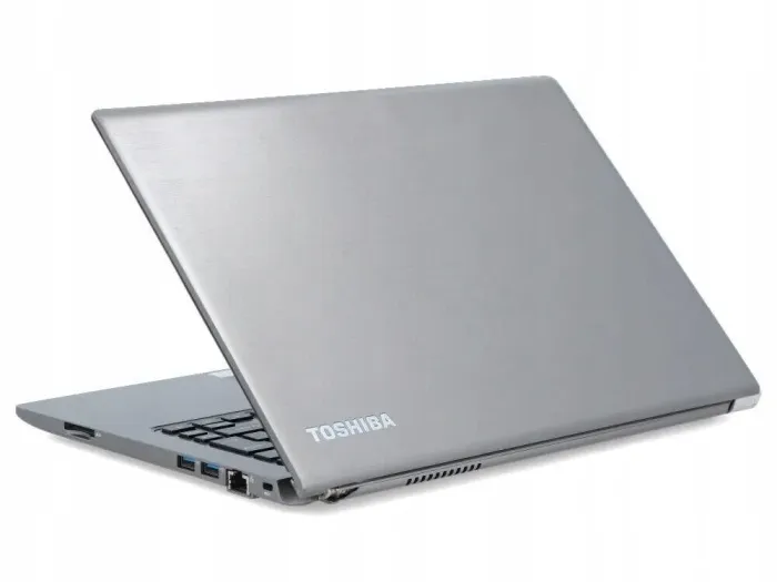 Ультрабук Toshiba Portege Z30 / 13.3" (1920x1080) IPS / Intel Core i5-6300U (2 (4) ядра по 2.4 - 3.0 GHz) / 8 GB DDR3 / 256 GB SSD / Intel HD Graphics 520 / WebCam / Win 10 Pro б/в - зображення 3