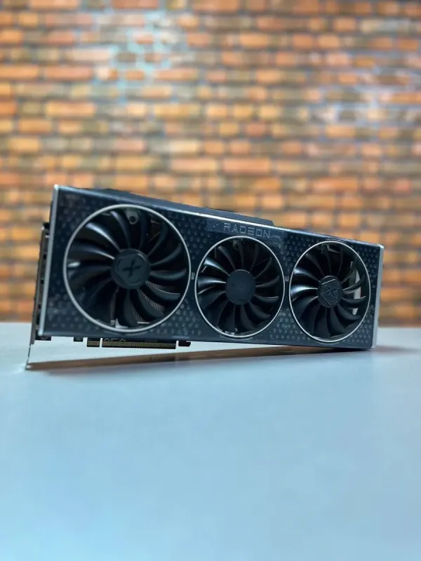Дискретна відеокарта XFX Radeon RX 6900 XT Speedster MERC 319, 16 GB GDDR6, 256-bit / 1x HDMI, 3x DisplayPort / (RX-69XTAT VD.0) б/в - зображення 2
