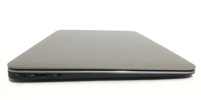 Ультрабук Б-клас Dell XPS 13 L321X / 13.3" (1366x768) TN / Intel Core i5-2467M (2 (4) ядра по 1.6 - 2.3 GHz) / 4 GB DDR3 / 128 GB SSD / Intel HD Graphics 3000 / WebCam б/в - зображення 4