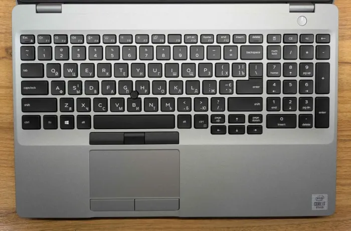 Мобільна робоча станція Dell Precision 3550 / 15,6" (1920x1080) IPS Touch / Intel Core i7-10610U (4 (8) ядра по 1,8 - 4,9 ГГц) / 16 ГБ DDR4 / 512 ГБ SSD / nVidia Quadro P520, 2 ГБ GDDR5, 64-біт / Веб-камера / Windows 10 б/в - зображення 3