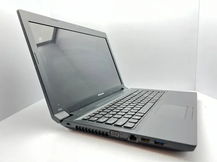 Ноутбук Lenovo B590 / 15.6" (1366x768) TN / Intel Pentium 2020M (2 ядра по 2.4 GHz) / 4 GB DDR3 / 128 GB SSD / Intel HD Graphics / WebCam б/в - зображення 3