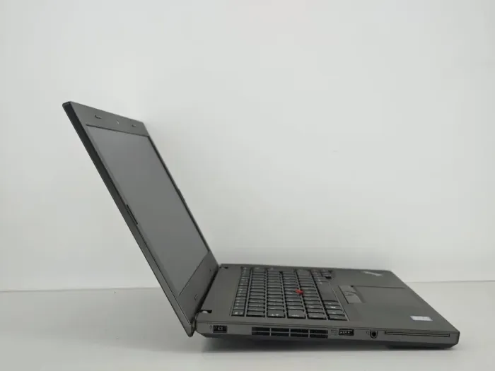 Ноутбук Б-клас Lenovo ThinkPad L470 / 14" (1366x768) TN / Intel Core i5-6200U (2 (4) ядра по 2.3 - 2.8 GHz) / 8 GB DDR4 / 256 GB SSD / Intel HD Graphics 620 / WebCam б/в - зображення 3