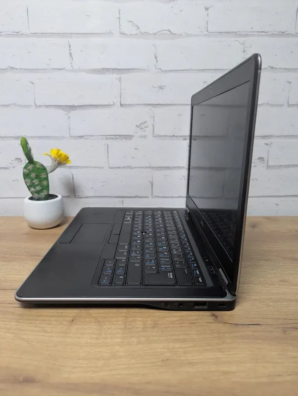 Ноутбук Б-клас Dell Latitude E7440 / 14" (1920x1080) TN / Intel Core i5-4300U (2 (4) ядра по 1.9 - 2.9 GHz) / 8 GB DDR3 / 128 GB SSD / Intel HD Graphics 4400 / WebCam б/в - зображення 7
