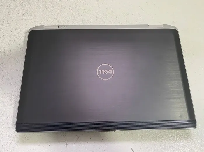 Ноутбук Dell Latitude E6530 / 15.6" (1920x1080) TN / Intel Core i5-3230M (2 (4) ядра по 2.6 - 3.2 GHz) / 8 GB DDR3 / 128 GB SSD / nVidia NVS 5200M, 1 GB GDDR5, 64-bit / WebCam / DVD-ROM б/в - зображення 5