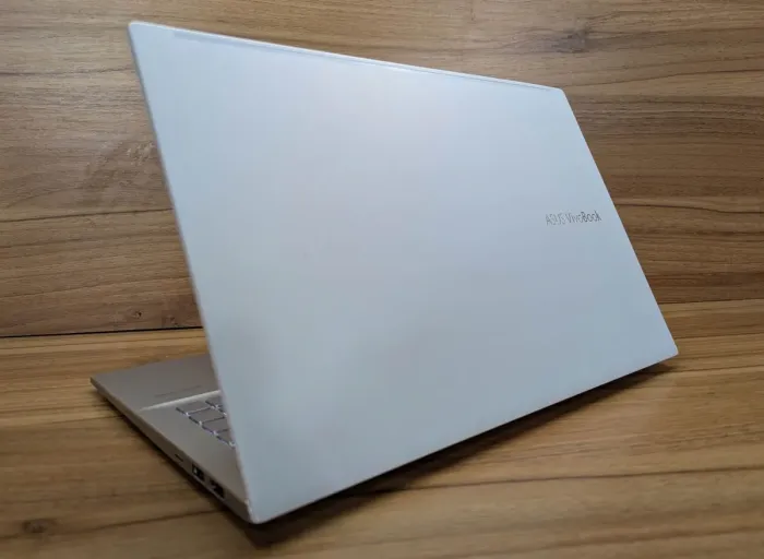 Ноутбук Asus VivoBook S533F / 15.6" (1920x1080) IPS / Intel Core i7-10510U (4 (8) ядра по 1.8 - 4.9 GHz) / 16 GB DDR4 / 512 GB SSD / Intel UHD Graphics / WebCam / TouchID / Windows 10 б/в - зображення 7