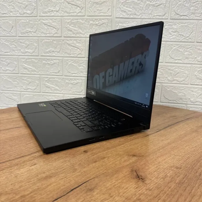 Ігровий ноутбук Asus ROG Zephyrus GA502DU / 15.6" (1920x1080) IPS / AMD Ryzen 7 3750H (4 (8) ядра по 2.3 - 4.0 GHz) / 16 GB DDR4 / 1000 GB SSD / nVidia GeForce GTX 1660 Ti Max-Q, 6 GB GDDR6, 192-bit б/в - зображення 5