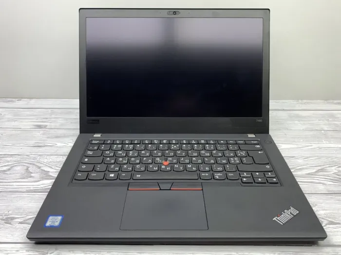 Ультрабук Б-клас Lenovo ThinkPad T480 / 14" (1920x1080) IPS / Intel Core i5-8350U (4 (8) ядра по 1.7 - 3.6 GHz) / 8 GB DDR4 / 240 GB SSD / Intel UHD Graphics 620 / WebCam / Два АКБ б/в - зображення 2