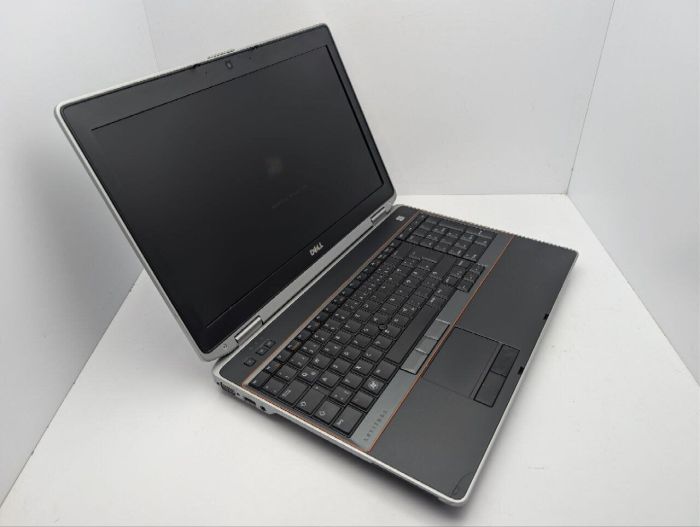 Ноутбук Б-клас Dell Latitude E6520 / 15.6" (1920x1080) IPS / Intel Core i7-2760QM (4 (8) ядра по 2.4 - 3.5 GHz) / 8 GB DDR3 / 1000 GB HDD / nVidia NVS 4200M, 512 MB GDDR3, 64-bit / WebCam б/в - зображення 6