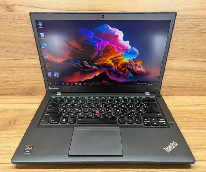 Ноутбук Lenovo ThinkPad T440s / 14" (1920x1080) IPS / Intel Core i7-4600U (2 (4) ядра по 2.1 - 3.3 GHz) / 8 GB DDR3 / 240 GB SSD / Intel HD Graphics 4400 / WebCam / Fingerprint / Windows 10 б/в - зображення 2