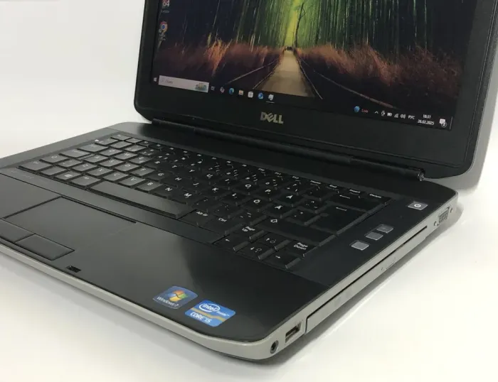 Ноутбук Б-клас Dell Latitude E5430 / 14" (1366x768) TN / Intel Core i5-3210M (2 (4) ядра по 2.5 - 3.1 GHz) / 4 GB DDR3 / 320 GB HDD / Intel HD Graphics 4000 б/в - зображення 9