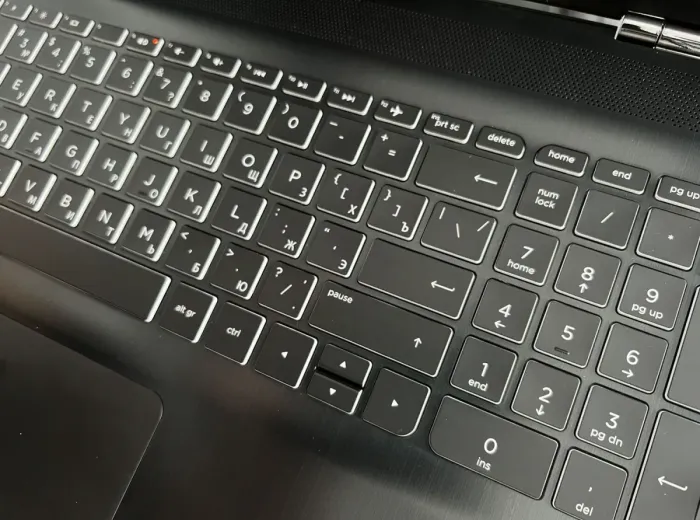 Ігровий ноутбук Б-клас HP Pavilion 15-bc504ur / 15.6" (1920x1080) IPS / Intel Core i5-9300H (4 (8) ядра по 2.4 - 4.1 GHz) / 8 GB DDR4 / 120 GB SSD + 1000 GB HDD / nVidia GeForce GTX 970M, 3 GB GDDR5, 192-bit / WebCam / HDMI б/в - зображення 6