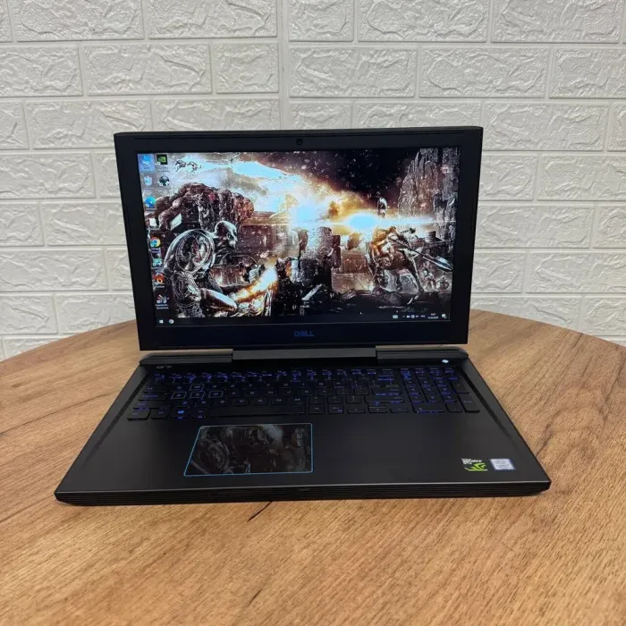 Ігровий ноутбук Б-клас Dell G7 15 7588 / 15.6" (1920x1080) IPS / Intel Core i7-8750H (6 (12) ядер по 2.2 - 4.1 GHz) / 16 GB DDR4 / 128 GB SSD M.2 + 1000 GB HDD / nVidia GeForce GTX 1060 Max-Q, 6 GB GDDR5, 192-bit / WebCam б/в - зображення 2