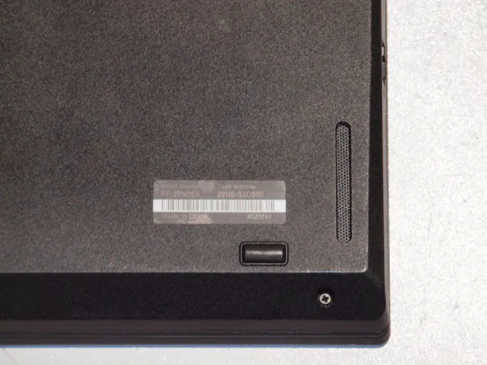 Ультрабук Lenovo ThinkPad L14 Gen 1 / 14" (1366х768) IPS / Ryzen 3 Pro 4450U (4 (8) ядра по 2.4 - 3.7 GHz) / 16 GB DDR4 / 240 GB SSD / AMD Radeon Graphics / WebCam б/в - зображення 9