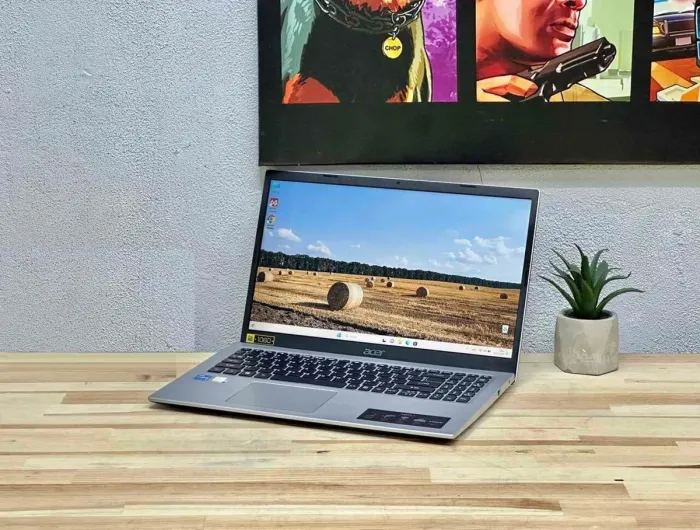 Ультрабук Acer Aspire 3 A315-58 / 15.6" (1920x1080) IPS / Intel Core i5-1135G7 (4 (8) ядра по 2.4 - 4.2 GHz) / 8 GB DDR4 / 512 GB SSD M.2 / Intel Iris Xe Graphics / WebCam / Win 11 Home б/в - зображення 4