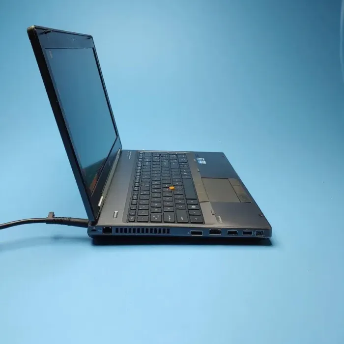Мобільна робоча станція Б-клас HP Elitebook 8560w / 15.6" (1600x900) TN / Intel Core i5-2540M (2 (4) ядра по 2.6 - 3.3 GHz) / 8 GB DDR3 / 480 GB SSD / AMD FirePro M5950, 1 GB GDDR5, 128-bit / WebCam / Win 10 Pro б/в - зображення 3