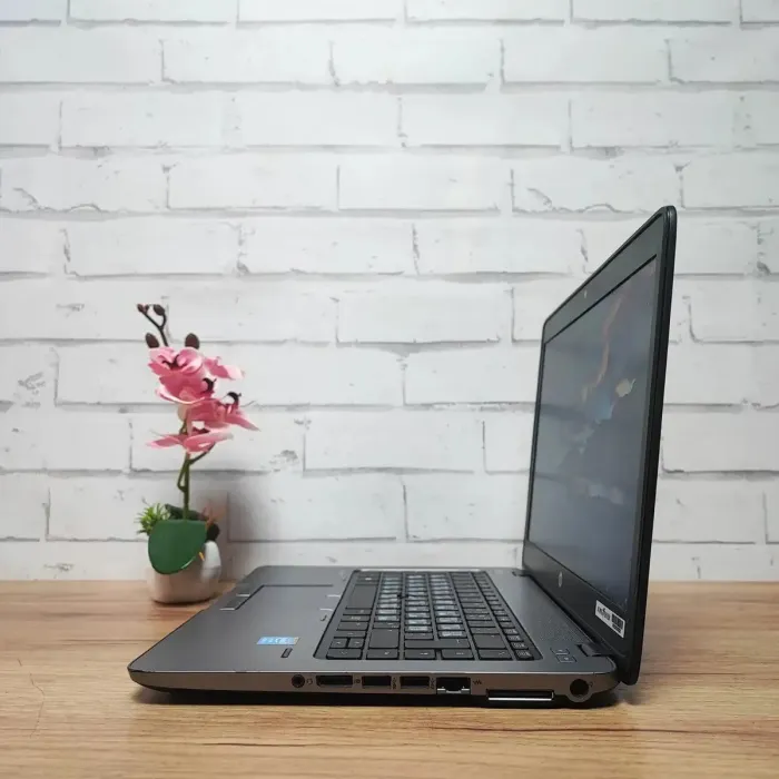 Ноутбук HP EliteBook 840 G1 / 14" (1600x900) TN / Intel Core i5-4200U (2 (4) ядра по 1.6 - 2.6 GHz) / 8 GB DDR3 / 128 GB SSD / Intel HD Graphics 4400 / WebCam б/в - зображення 6