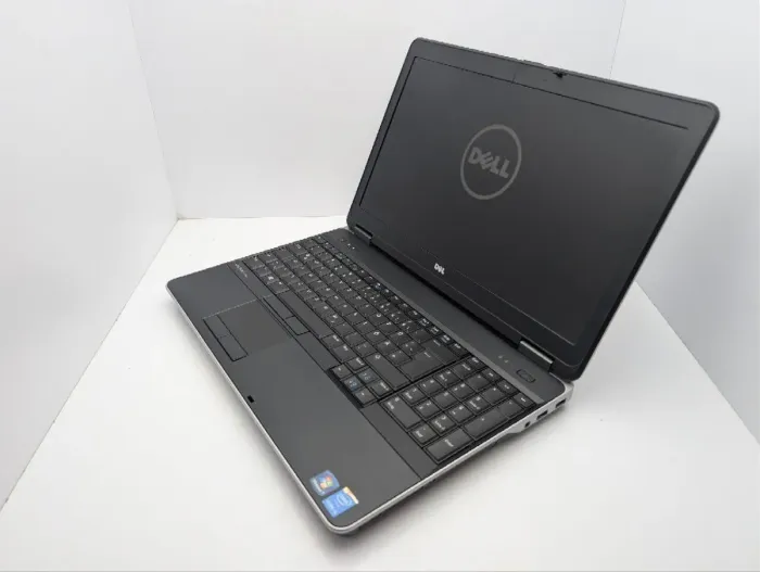 Ноутбук Dell Latitude E6540 / 15.6" (1920x1080) TN / Intel Core i5-4200M (2 (4) ядра по 2.5 - 3.1 GHz) / 8 GB DDR3 / 1000 GB HDD / Intel HD Graphics 4600 / DVD-ROM б/в - зображення 7
