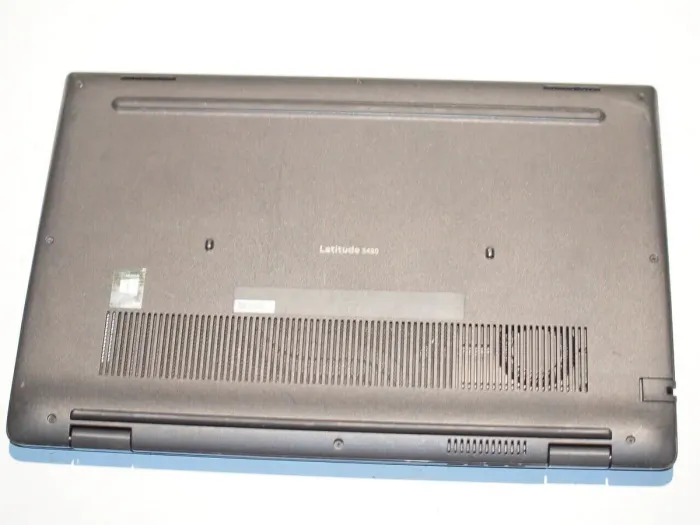 Ультрабук Б-клас Dell Latitude 3420 / 14" (1920x1080) IPS / Intel Core i5-1135G7 (4 (8) ядра по 2.4 - 4.2 GHz) / 32 GB DDR4 / 256 GB SSD / Intel Iris Xe Graphics / WebCam / HDMI б/в - зображення 7