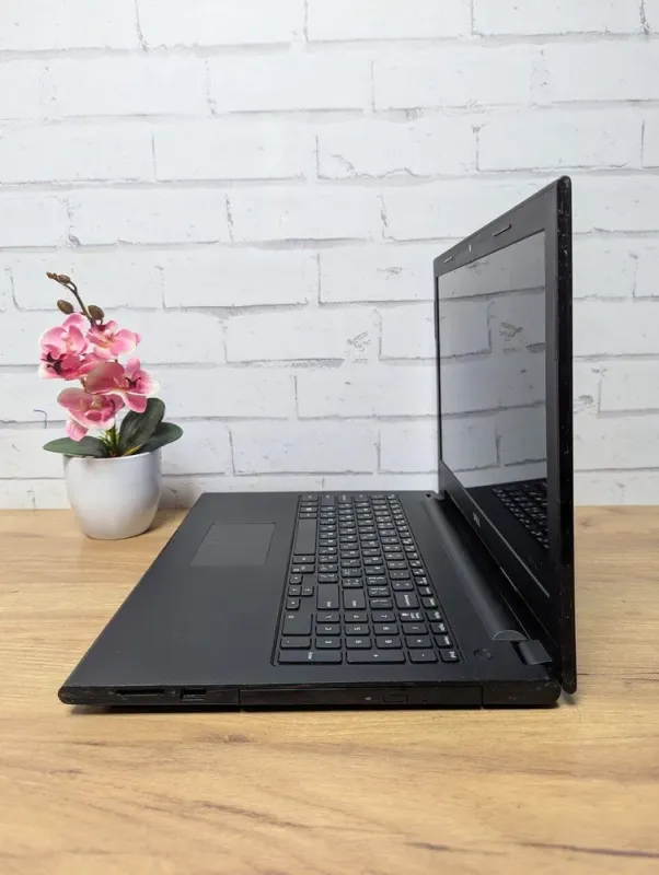 Ноутбук Б-клас Dell Inspiron 15 3000 / 15.6" (1366x768) TN / Intel Core i3-4005U (2 (4) ядра по 1.7 GHz) / 8 GB DDR3 / 128 GB SSD / Intel HD Graphics 4400 / WebCam б/в - зображення 5