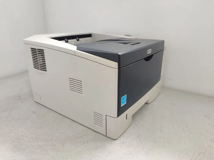 Принтер Kyocera Ecosys P2035d / Лазерний монохромний друк / 1800x600 dpi / A4 / 35 стор/хв / Дуплекс б/в - зображення 3