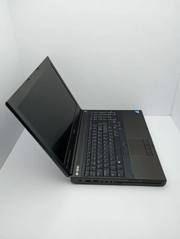 Мобільна робоча станція Dell Precision M4700 / 15.6" (1920x1080) TN / Intel Core i7-3820QM (4 (8) ядра по 2.7 - 3.7 GHz). / 16 GB DDR3 / 500 GB HDD / nVidia Quadro K2000M, 2 GB GDDR3, 128-bit / Webcam б/в - зображення 5