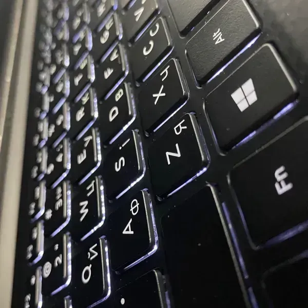 Ігровий ультрабук Б-клас Dell XPS 15 7590 / 15.6" (1920x1080) IPS / Intel Core i5-9300H (4 (8) ядра по 2.4 - 4.1 GHz) / 16 GB DDR4 / 512 GB SSD / nVidia GeForce GTX 1650, 4 GB GDDR6, 128-bit / HDMI / WebCam б/в - зображення 6