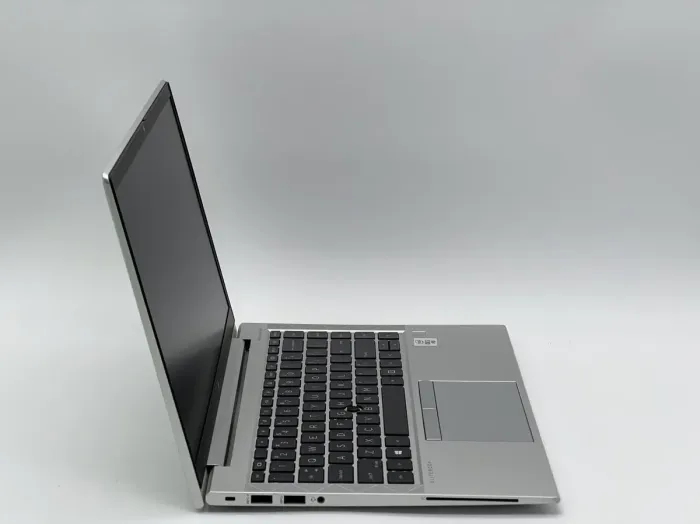 Ультрабук HP EliteBook 840 G7 / 14" (1920x1080) IPS / Intel Core i7-10610U (4 (8) ядра по 1.8 - 4.9 GHz) / 16 GB DDR4 / 480 GB SSD / Intel UHD Graphics / WebCam б/в - зображення 3