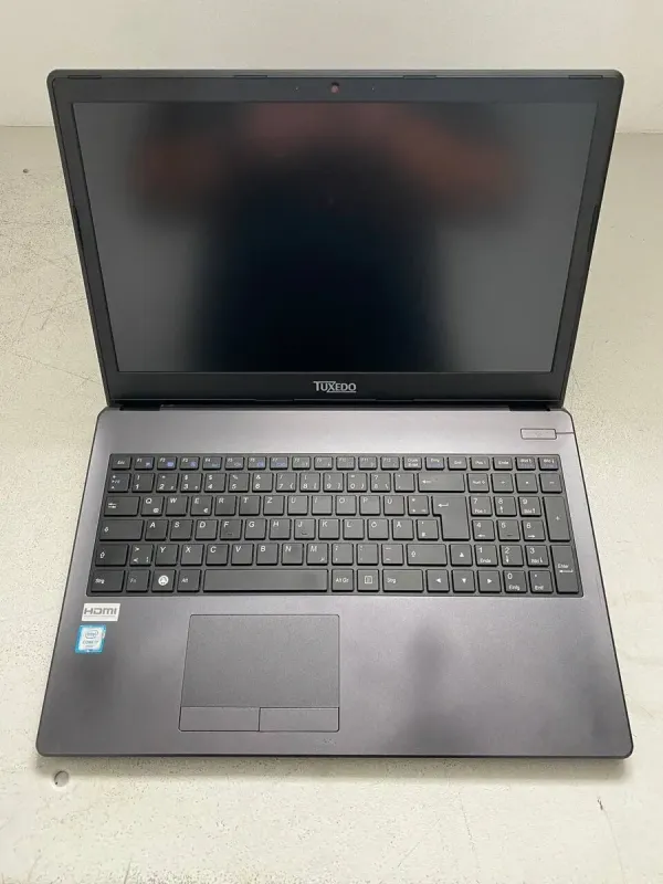 Ноутбук Tuxedo Book BU1505 / 15.6" (1920x1080) TN / Intel Core i7-6500U (2 (4) ядра по 2.5 - 3.1 GHz) / 16 GB DDR3 / 256 GB SSD / Intel HD Graphics 520 / WebCam б/в - зображення 2