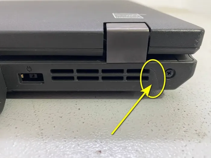 Ноутбук Б-клас Lenovo ThinkPad L540 / 15.6" (1366x768) TN / Intel Core i5-4300M (2 (4) ядра по 2.6 - 3.3 GHz) / 8 GB DDR3 / 256 GB SSD / Intel HD Graphics 4600 / WebCam / VGA / BIOS PASSWORD BOOT б/в - зображення 5