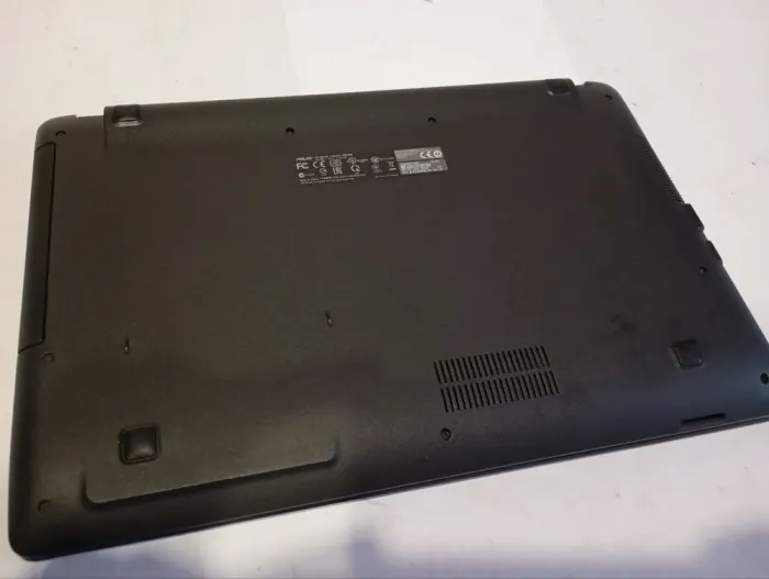 Ноутбук Б-клас Asus X551M / 15.6" (1366x768) TN / Intel Pentium N3530 (4 ядра по 2.16 - 2.58 GHz) / 8 GB DDR3 / 500 GB HDD / Intel HD Graphics / WebCam / АКБ не тримає б/в - зображення 7