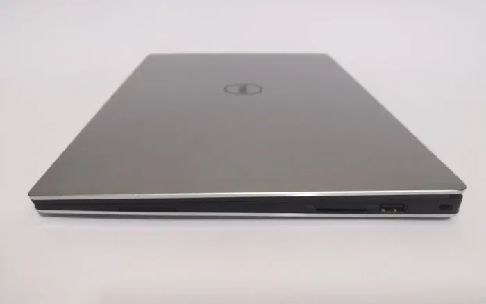 Ультрабук Dell XPS 13 9360 / 13.3" (3200x1800) IPS Touch / Intel Core i7-7500U (2 (4) ядра по 2.7 - 3.5 GHz) / 8 GB DDR4 / 256 GB SSD / Intel HD Graphics 620 / WebCam / Win 10 Pro б/в - зображення 5