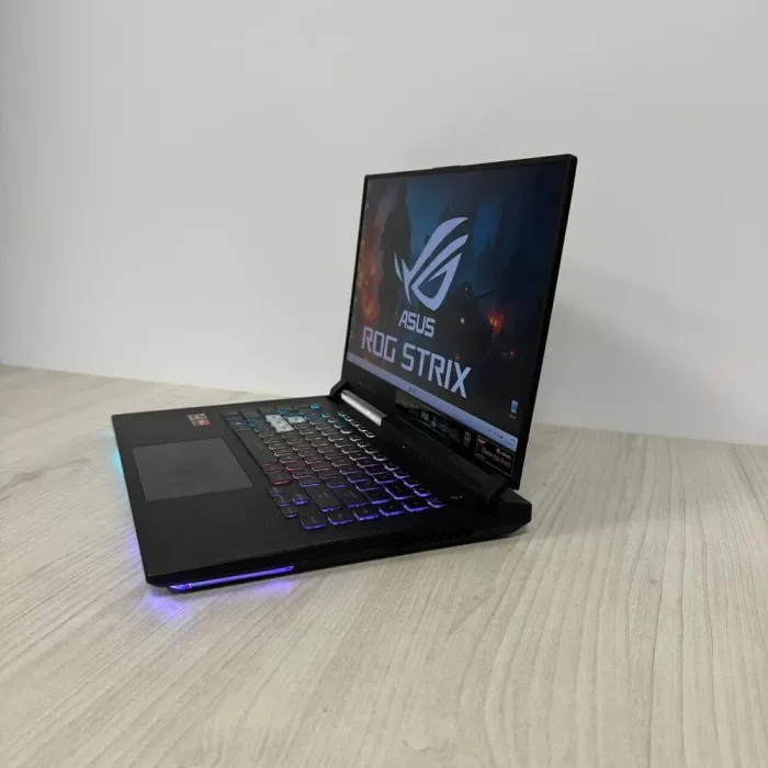 Ігровий ноутбук Б-класу Asus ROG Strix G15 Advantage Edition G513QY / 15.6" (2560x1440) IPS / AMD Ryzen 9 5980HX (8 (16) ядер по 3,3 - 4,8 ГГц) / 16 ГБ DDR4 / 512 ГБ SSD NVMe / AMD Radeon RX 6800M, 12 ГБ GDDR6, 192-біт б/в - зображення 5