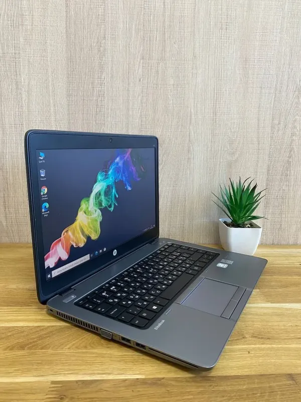 Ультрабук HP EliteBook 840 G1 / 14" (1366x768) TN / Intel Core i5-4200U (2 (4) ядра по 1.6 - 2.6 GHz) / 8 GB DDR3 / 128 GB SSD / Intel HD Graphics 4400 / WebCam / VGA б/в - зображення 3