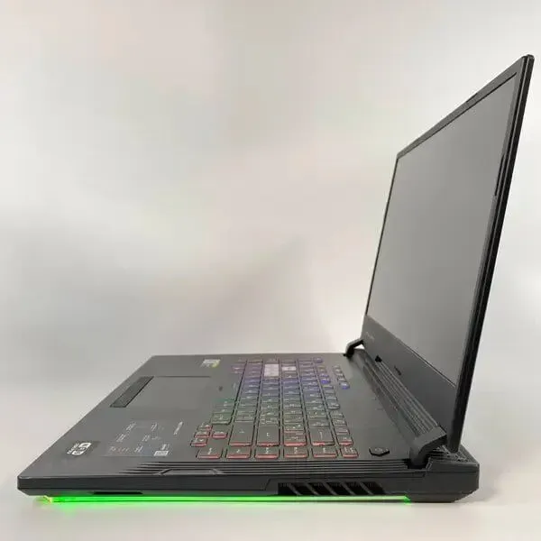 Ігровий ноутбук Asus ROG Strix G15 G512LU / 15.6" (1920x1080) IPS / Intel Core i7-10750H (6 (12) ядер по 2.6 - 5.0 GHz) / 16 GB DDR4 / 512 GB SSD / nVidia GeForce GTX 1660 Ti, 6 GB GDDR6, 192-bit / HDMI б/в - зображення 5