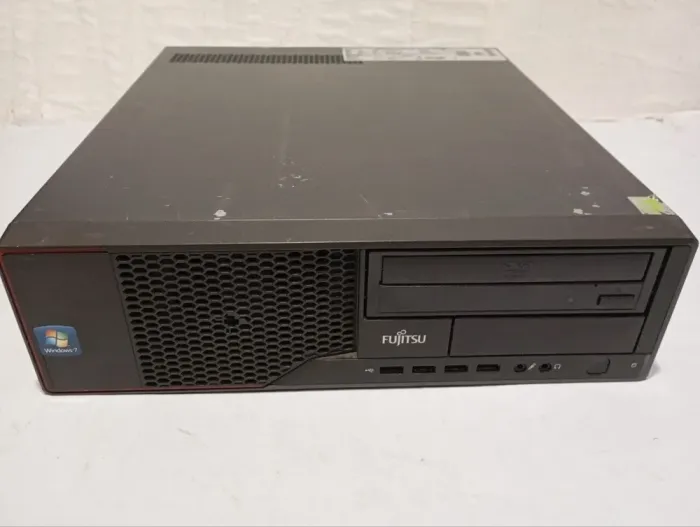 Комплект ПК Б-клас: Fujitsu Esprimo E700 E90+ SFF / Intel Core i5-2400 (4 ядра по 3.1 - 3.4 GHz) / 8 GB DDR3 / 320 GB HDD / Intel HD Graphics 2000 + Монитор Samsung SyncMaster 2243NW / 22" (1680x1050) TN / 1x VGA / VESA 100x100 б/в - зображення 3