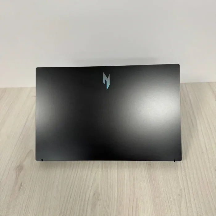 Ігровий ноутбук Acer Nitro V15 ANV15-41 / 15.6" (1920x1080) IPS / AMD Ryzen 7 7735HS (8 (16) ядер по 3.2 - 4.75 GHz) / 16 GB DDR5 / 1000 GB SSD NVMe / nVidia GeForce RTX 4060, 8 GB GDDR6, 128-bit / WebCam б/в - зображення 3