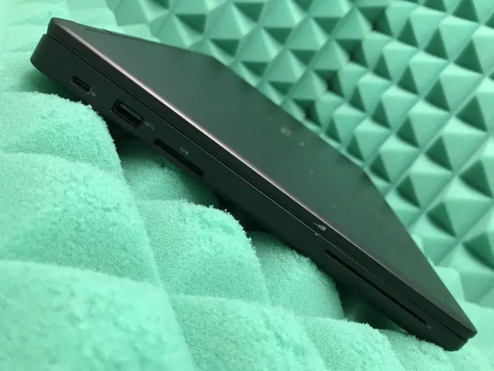 Ноутбук Dell Latitude 5480 / 14" (1920x1080) IPS Touch / Intel Core i5-7200U (2 (4) ядра по 2.5 - 3.1 GHz) / 8 GB DDR4 / 256 GB SSD M.2 / Intel HD Graphics 620 / WebCam / Fingerprint / USB 3.1 / HDMI / Windows 10 б/в - зображення 5