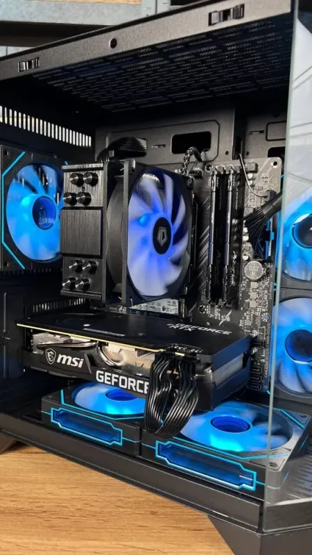 Збірка під замовлення: комп'ютер Qube Crystal ARGB Black Tower / AMD Ryzen 5 5600 (6 (12) ядер по 3.5 - 4.4 GHz) / 32 GB DDR4 / 1000 GB SSD M.2 / nVidia GeForce RTX 3070, 8 GB GDDR6, 256-bit / 650W б/в - зображення 5