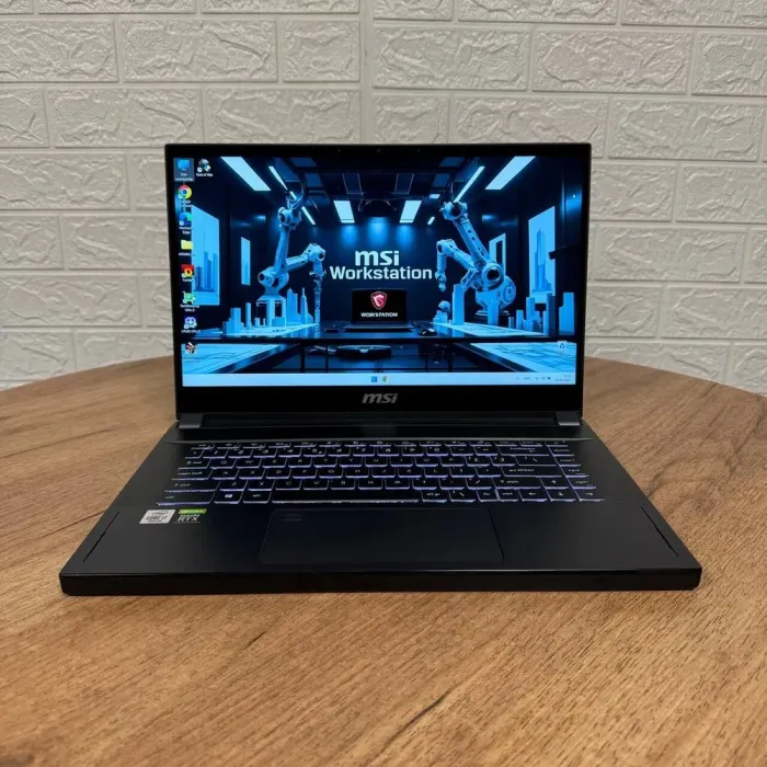 Мобільна робоча станція Б-клас MSI WS66 10TKT / 15.6" (1920x1080) IPS Touch / Intel Core i7-10875H (8 (16) ядер по 2.3 - 5.1 GHz) / 32 GB DDR4 / 1000 GB SSD / nVidia Quadro RTX 3000, 6 GB GDDR6, 192-bit / WebCam б/в - зображення 2