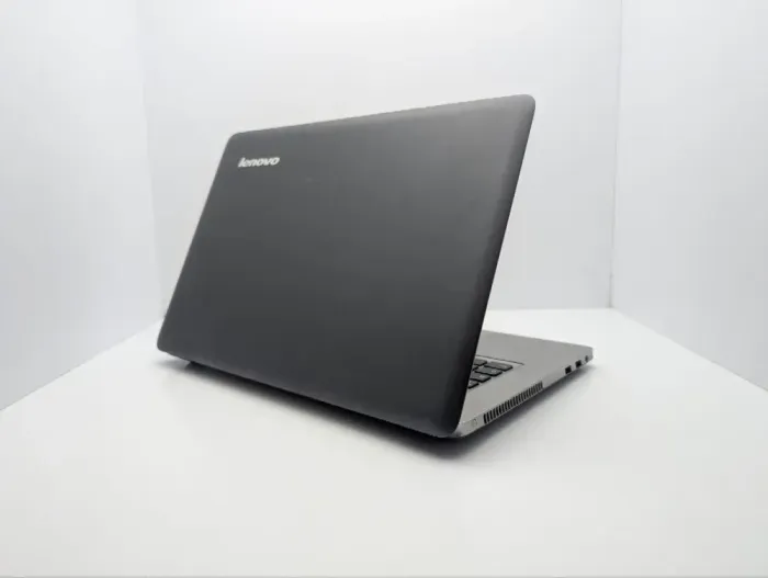 Ноутбук Lenovo IdeaPad U410 / 14" (1366x768) TN / Intel Core i5-3317U (2 (4) ядра по 1.7 - 2.6 GHz) / 8 GB DDR3 / 240 GB SSD / nVidia GeForce GT 610M, 1 GB DDR3, 64-bit / WebCam б/в - зображення 8