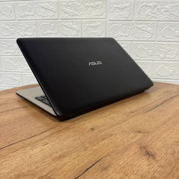 Ноутбук Б-клас Asus VivoBook X540UAR / 15.6" (1920x1080) IPS / Intel Core i5-8250U (4 (8) ядра по 1.6 - 3.4 GHz) / 8 GB DDR4 / 256 GB SSD / Intel UHD Graphics 620 / WebCam б/в - зображення 6