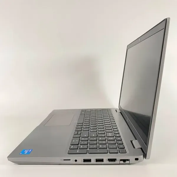 Ноутбук Dell Latitude 5521 / 15.6" (1920x1080) IPS / Intel Core i5-11500H (6 (12) ядер по 2.4 - 4.6 GHz) / 16 GB DDR4 / 512 GB SSD / nVidia GeForce MX450, 2 GB GDDR5, 64-bit / WebCam / HDMI б/в - зображення 5