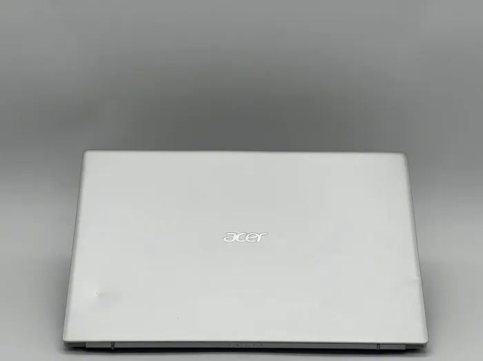 Ультрабук Б-клас Acer Swift 3 / 14" (1920x1080) IPS / Intel Core i5-1135G7 (4 (8) ядра по 2.5 - 4.5 GHz) / 8 GB DDR4 / 240 GB SSD / Intel Iris Xe Graphics / WebCam б/в - зображення 7
