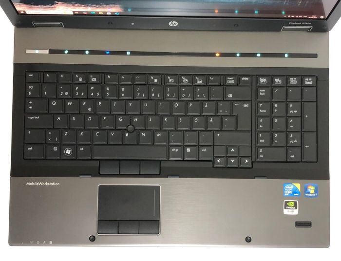 Ноутбук Б-клас HP EliteBook 8740w / 17.3" (1920x1200) IPS / Intel Core i7-740QM (4 (8) ядра по 1.73 - 2.93 GHz) / 8 GB DDR3 / 240 GB SSD / nVidia Quadro FX 3800M, 1 GB GDDR3, 256-bit / WebCam / DVD-ROM б/в - зображення 10