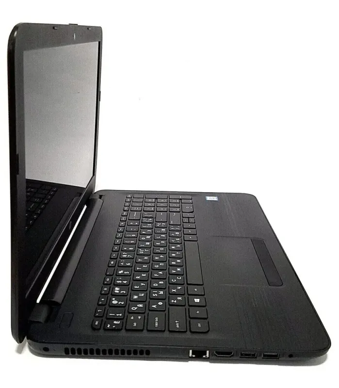 Ноутбук HP 15-ay103dx / 15.6" (1366x768) TN Touch / Intel Core i5-7200U (2 (4) ядра по 2.5 - 3.1 GHz) / 16 GB DDR4 / 512 GB SSD / Intel HD Graphics 620 / WebCam / Win 10 Home б/в - зображення 3