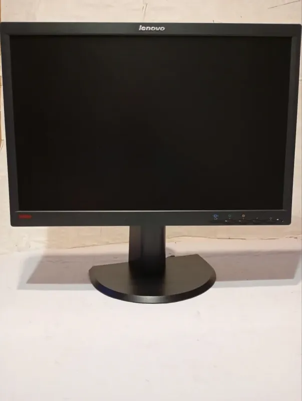 Комплект ПК: Lenovo ThinkCentre E73 Tower / Intel Core i3-4170 (2 (4) ядра по 3.7 GHz) / 8 GB DDR3 / 500 GB HDD / Intel HD Graphics 4400 + Монітор Lenovo ThinkVision L2251pwD / 22" (1920x1080) TN / 1x DVI, 1x VGA / VESA 100x100 б/в - зображення 7